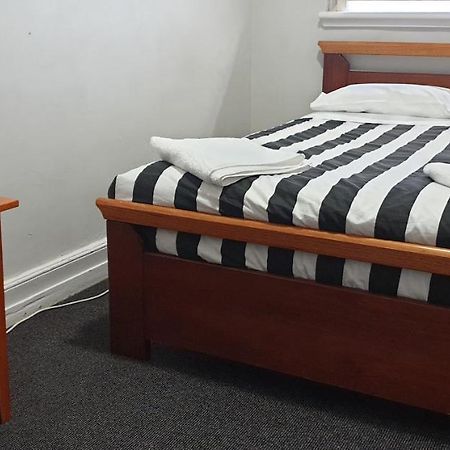 The Eastern Hotel Accommodation (Adults Only) Ballarat Bagian luar foto